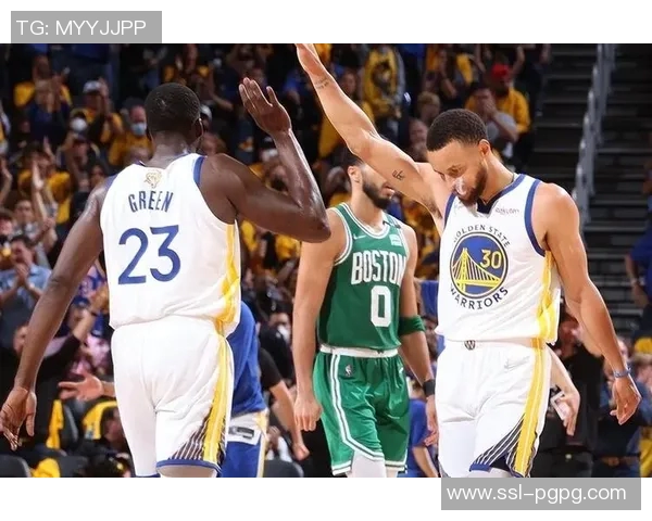 勇士队宣布裁掉双向前锋杰克逊罗场均数据引发关注 勇士队宣布裁掉双向前锋杰克逊罗场均数据引发关注